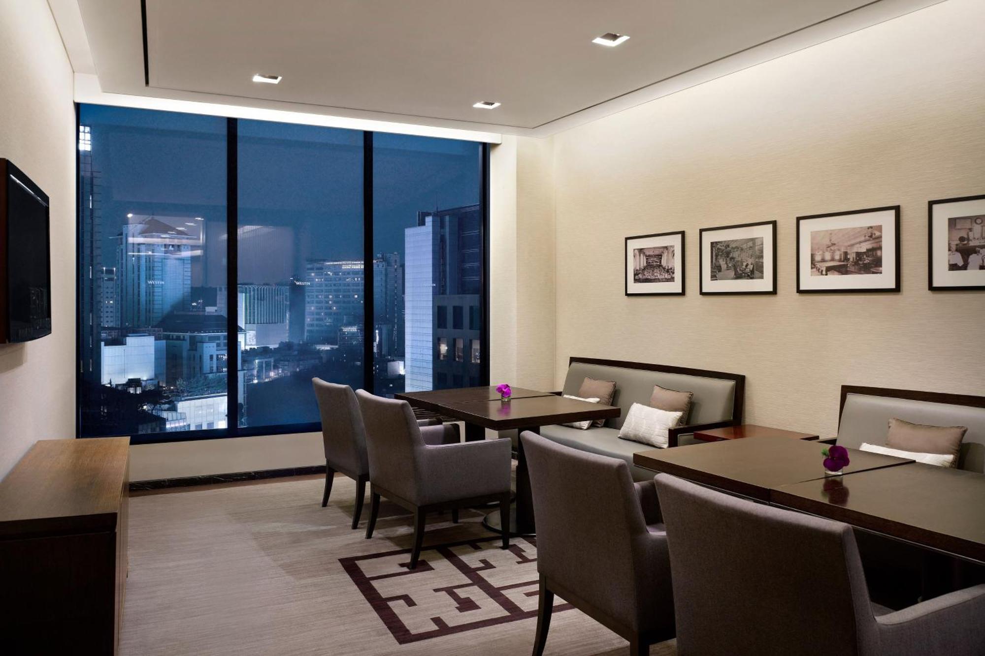 Westin Josun 5*